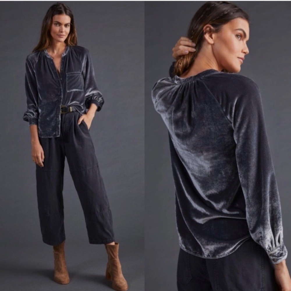 Anthropologie Pilcro Crushed Velvet Femme Buttondown Shirt in dark gray S